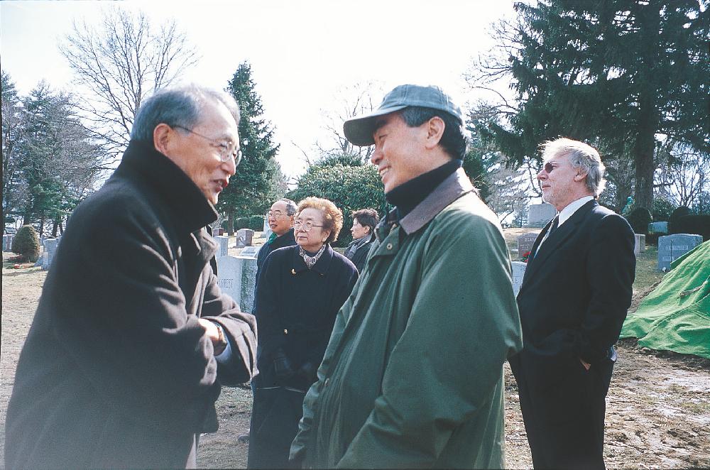 2013년 11월 9일 환기미술관에서 스캔한 김향안, 김명희, 김차섭의 여행 슬라이드 필름 사진파일 2