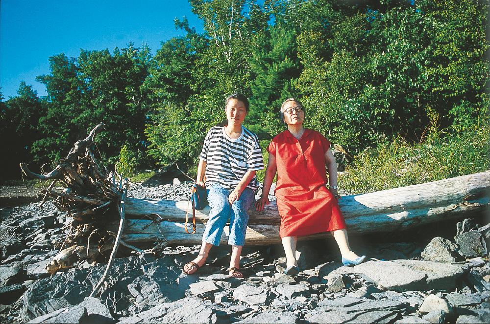 2013년 11월 9일 환기미술관에서 스캔한 김향안, 김명희, 김차섭의 여행 슬라이드 필름 사진파일 2