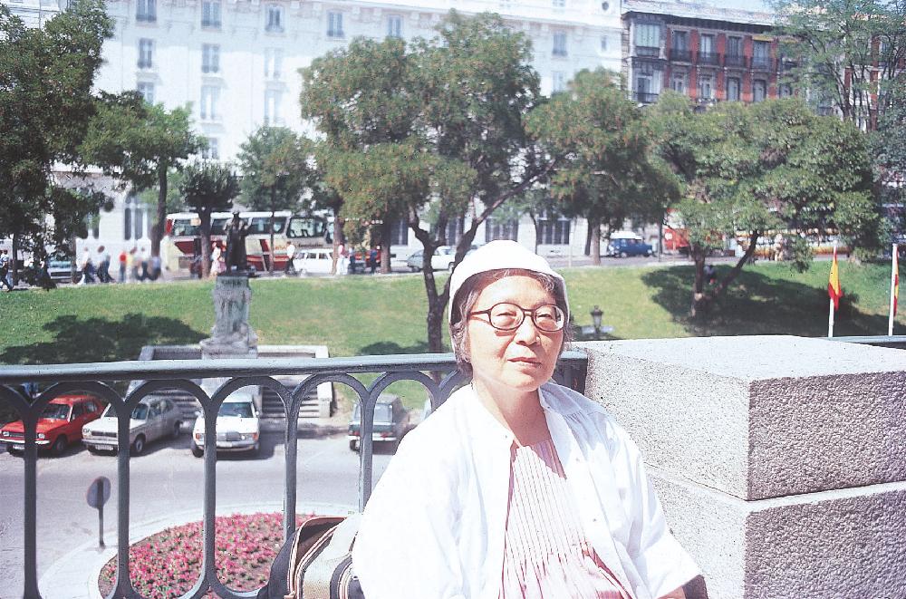 2013년 11월 9일 환기미술관에서 스캔한 김향안, 김명희, 김차섭의 여행 슬라이드 필름 사진파일 2