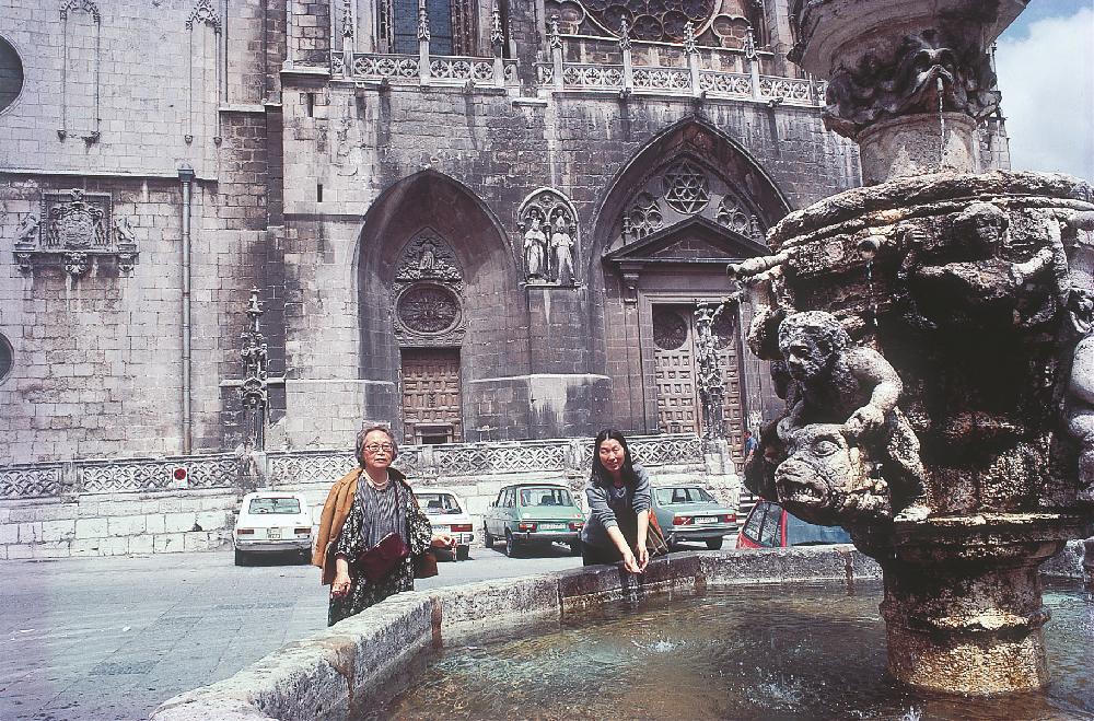 2013년 11월 9일 환기미술관에서 스캔한 김향안, 김명희, 김차섭의 여행 슬라이드 필름 사진파일 2