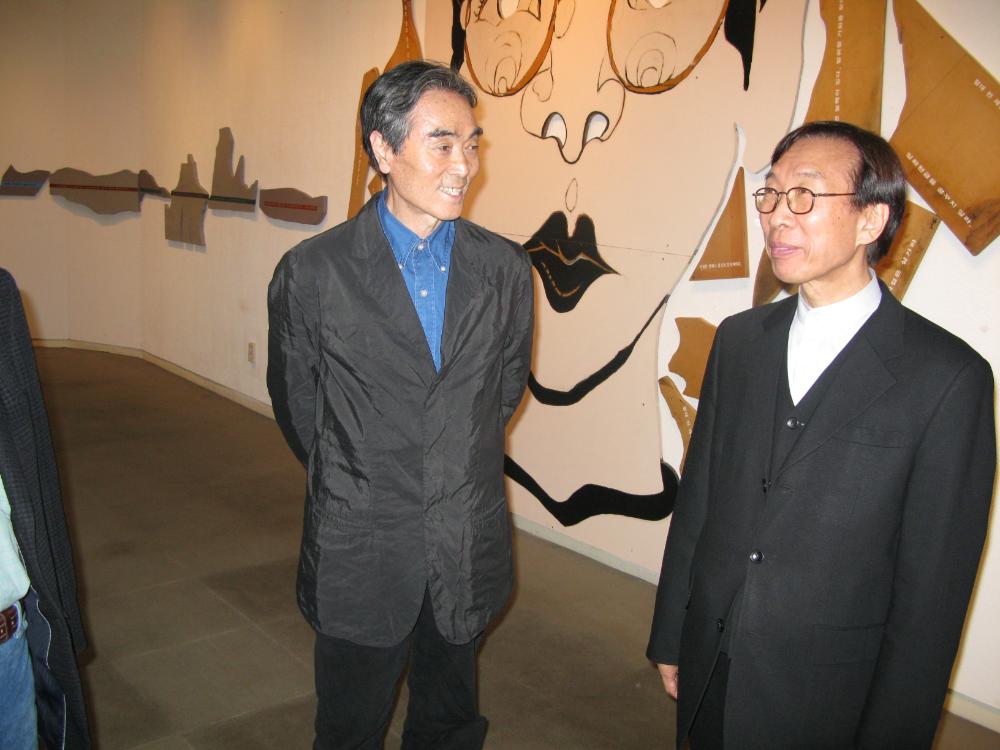 2008년 제9회 이인성미술상 시상식 김차섭 사진