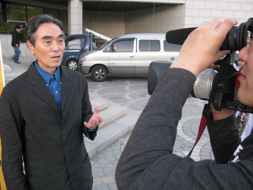 2008년 제9회 이인성미술상 시상식 김차섭 사진