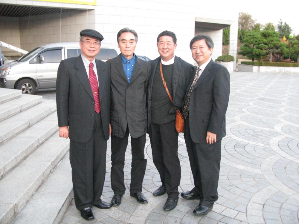 2008년 제9회 이인성미술상 시상식 김차섭 사진