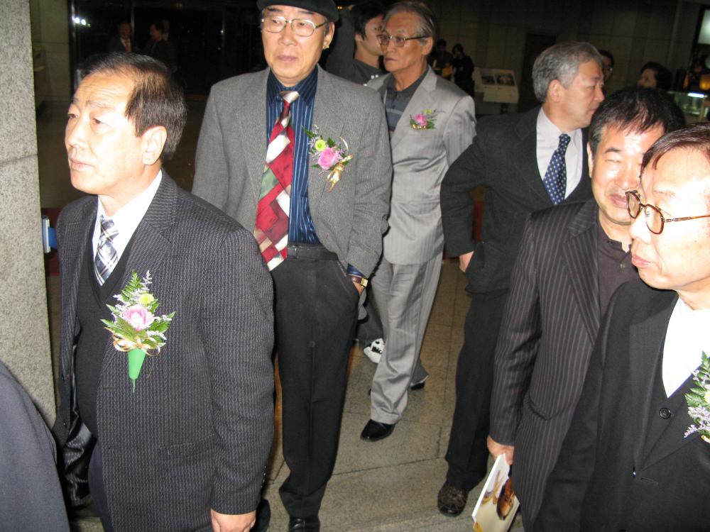 2008년 제9회 이인성미술상 시상식 김차섭 사진