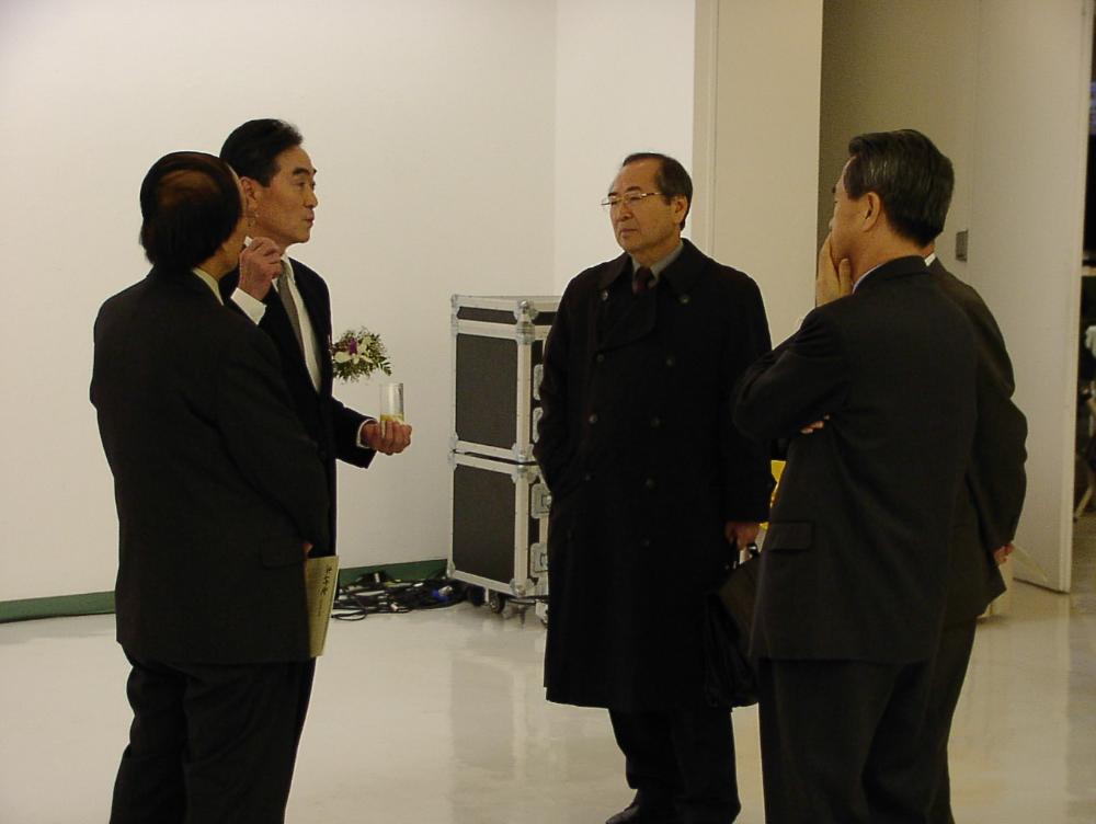 2002년 11월 9일 〈제14회 이중섭 미술상〉 시상식 사진파일