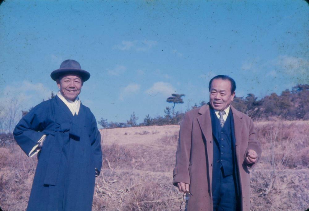 1970년부터 1987년까지 김명희 김차섭 경주여행 슬라이드 필름