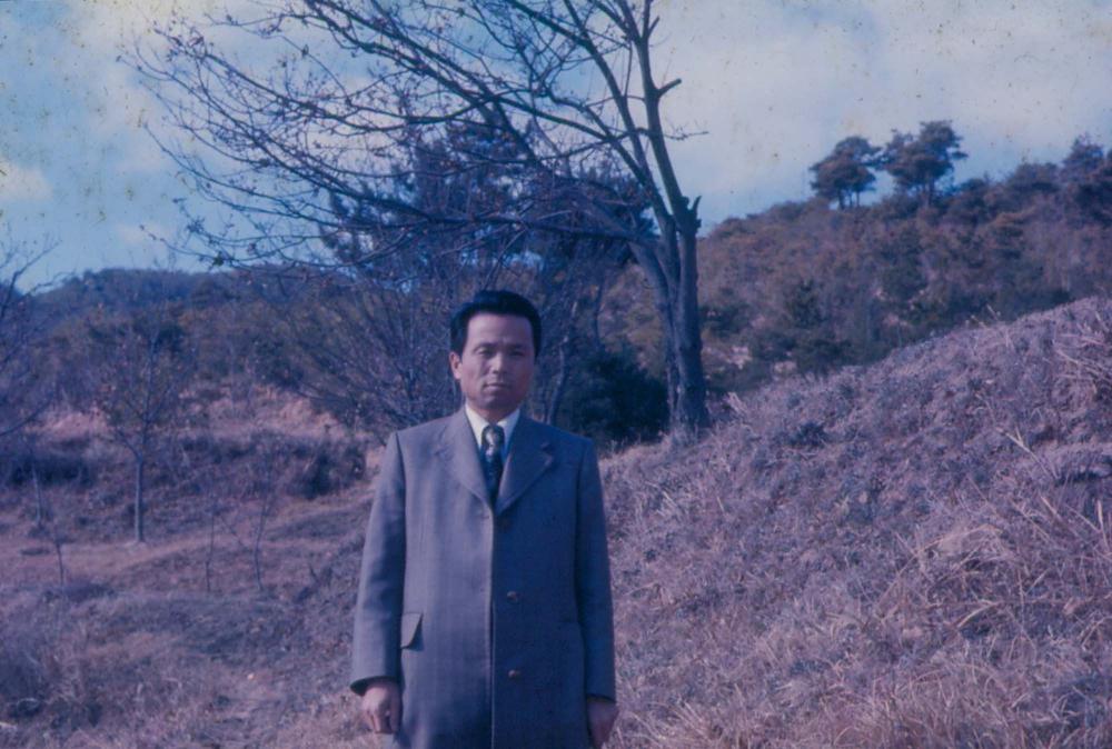 1970년부터 1987년까지 김명희 김차섭 경주여행 슬라이드 필름