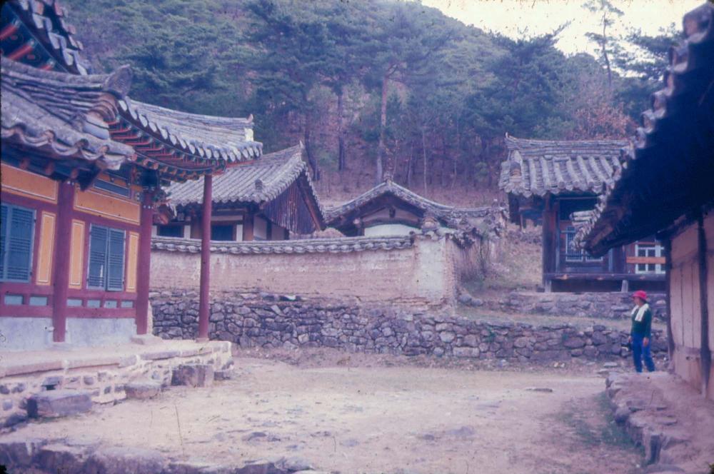 1970년부터 1987년까지 김명희 김차섭 경주여행 슬라이드 필름