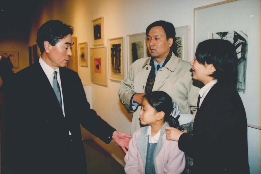 2002년 한국문화예술진흥원 마로니에미술관 《김차섭의 오디세이》 전경 사진