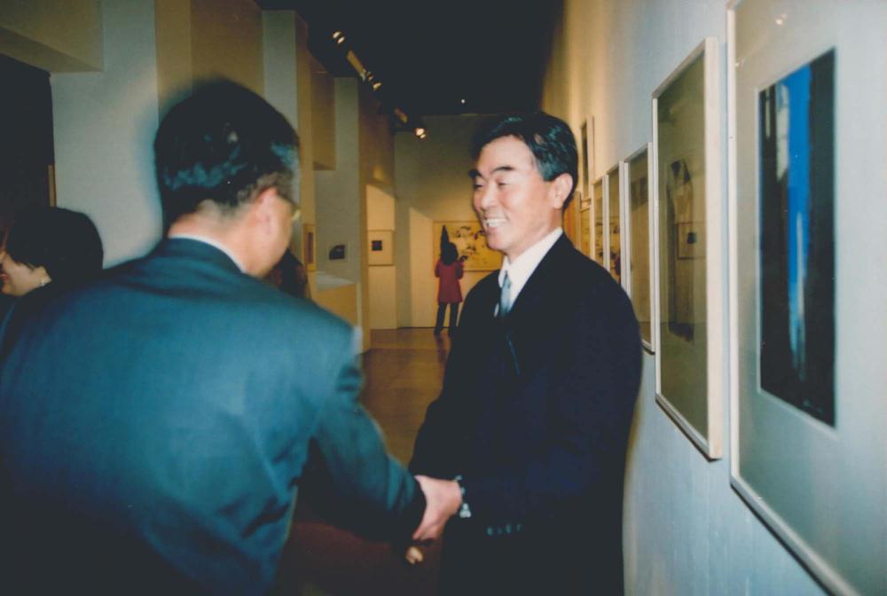 2002년 한국문화예술진흥원 마로니에미술관 《김차섭의 오디세이》 전경 사진