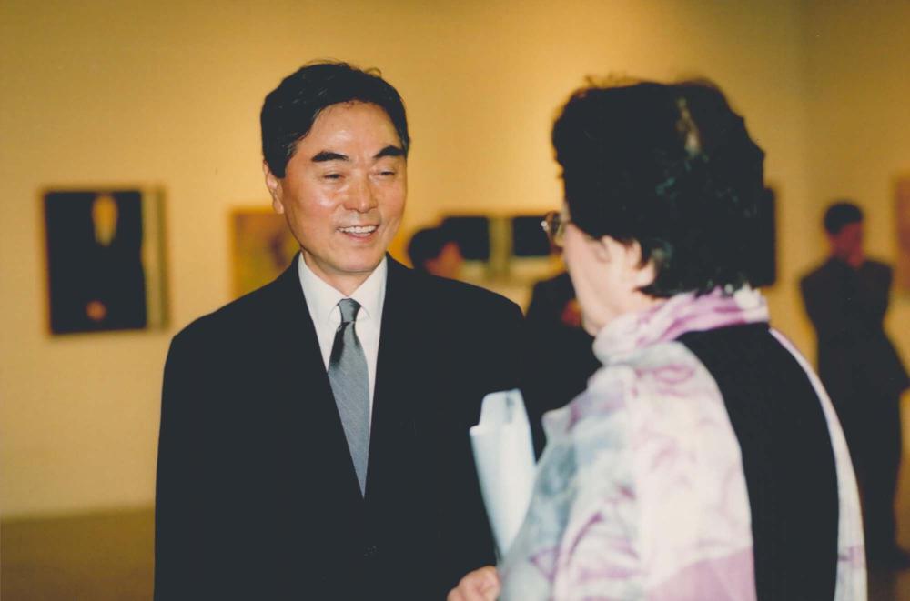 2002년 한국문화예술진흥원 마로니에미술관 《김차섭의 오디세이》 전경 사진