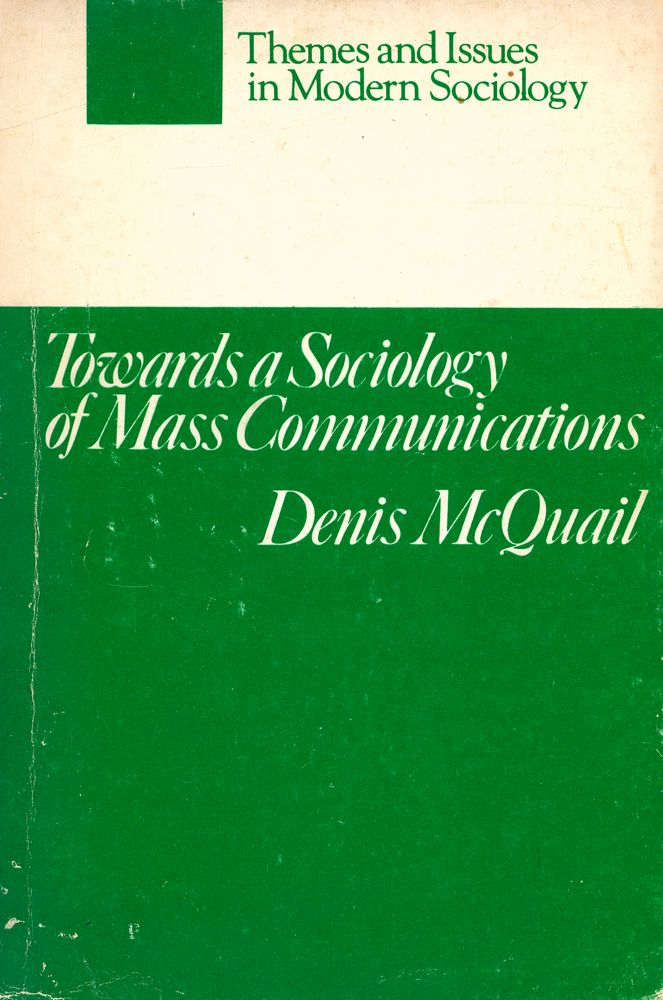 『Themes and Issues in Modern Sociology : Towards a Sociology of Mass Communications』 1