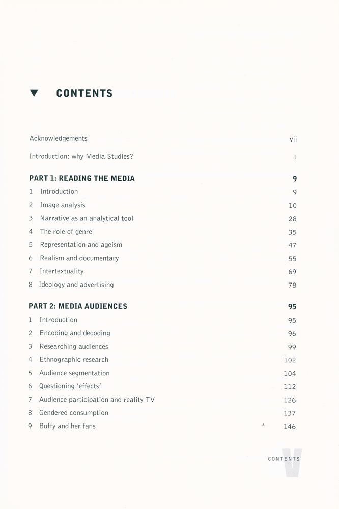『MEDIA STUDIES: The Essential Resource』 2