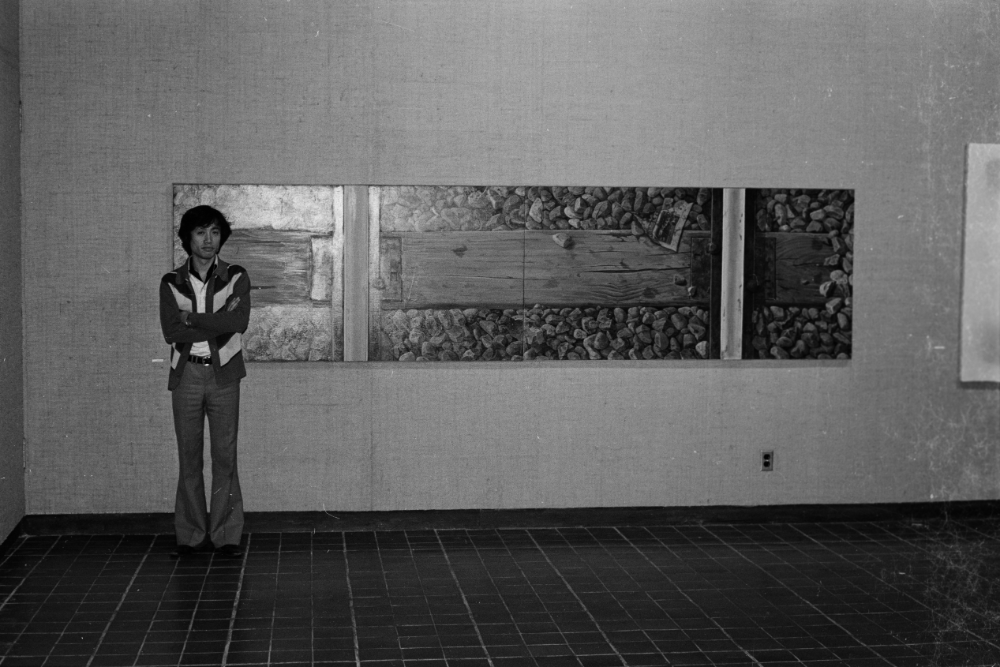 1980년 미술회관 《제22회 오리진회화협회전》에 출품한 〈평면 오브제〉 전시전경 외 사진필름