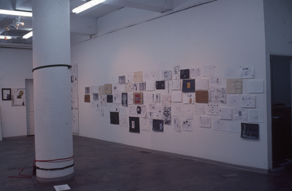 2002년 대안공간 풀 손성진 개인전 《水 좋은 곳》 전시전경 사진필름 2