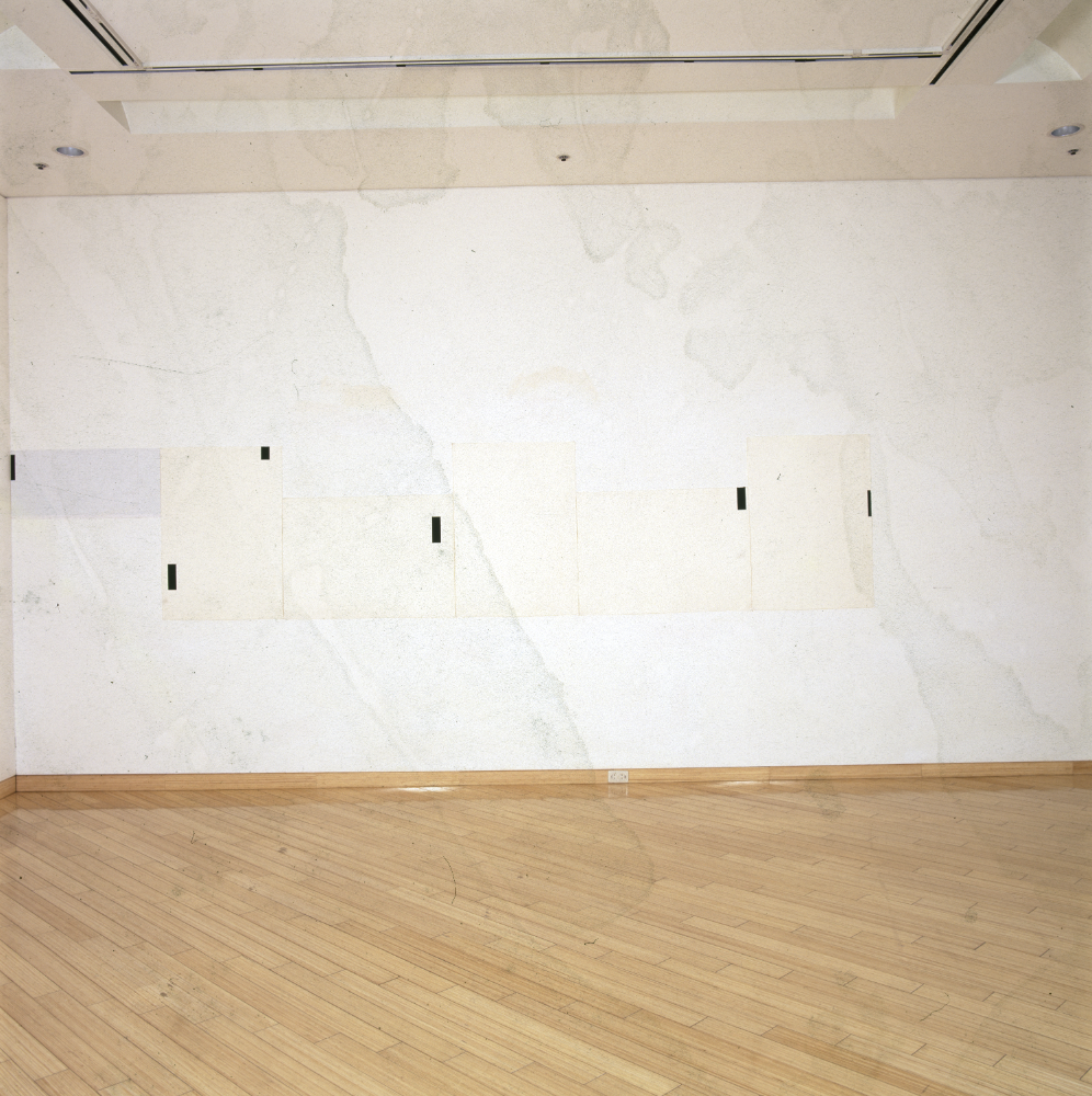 1997년 금호미술관 《김용익》 전시전경 중형 사진필름 4