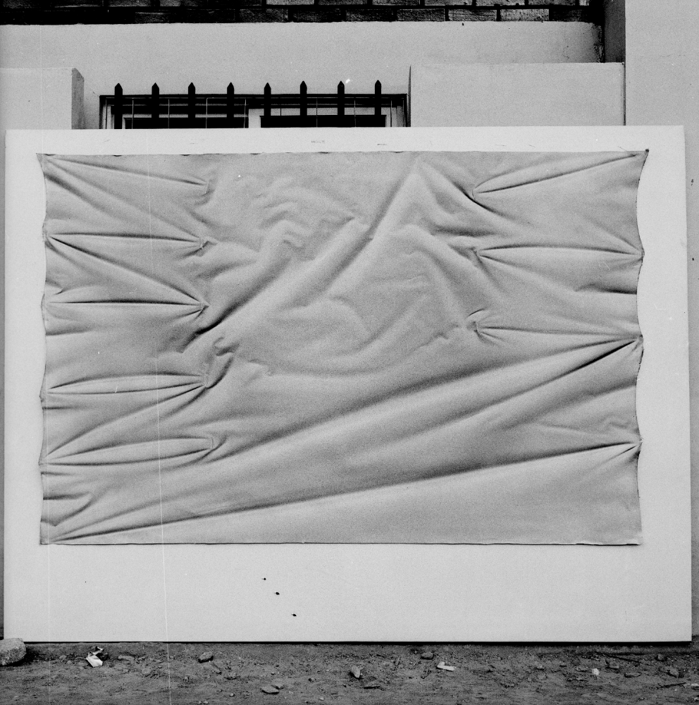 1975년 〈평면 오브제〉 중형 사진필름 6