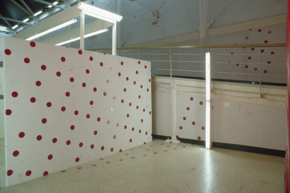 1998년 서울시립미술관 《'98 도시와 영상-의식주》 전시전경 사진 필름